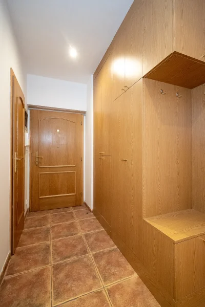 Pronájem bytu 3+kk, 84m², ulice Holandská, Praha - Vršovice