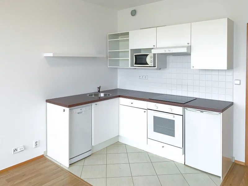 Pronájem bytu 1+kk, ulice Milotická 458/16, Praha - Zličín