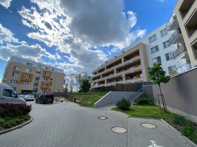 Pronájem bytu 2+kk, 53,6 m², ulice Františka Diviše 1603/20a, Praha - Uhříněves