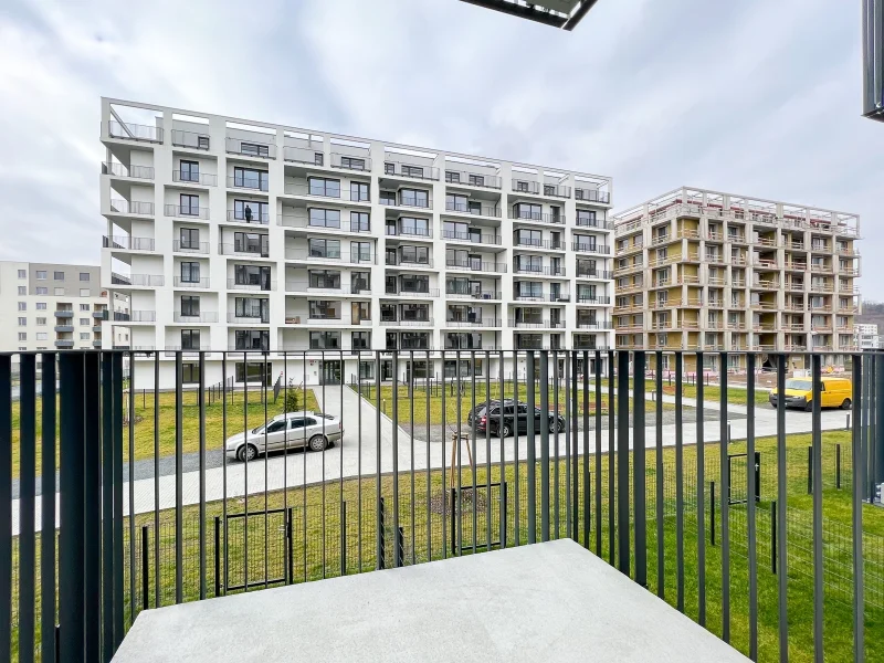 Pronájem bytu 1+kk 32 m², ulice Smržových 1035/12, Praha - Vysočany