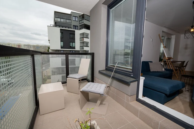 Pronájem bytu 2+kk/T/G o výměře 56m² - Praha - Střížkov