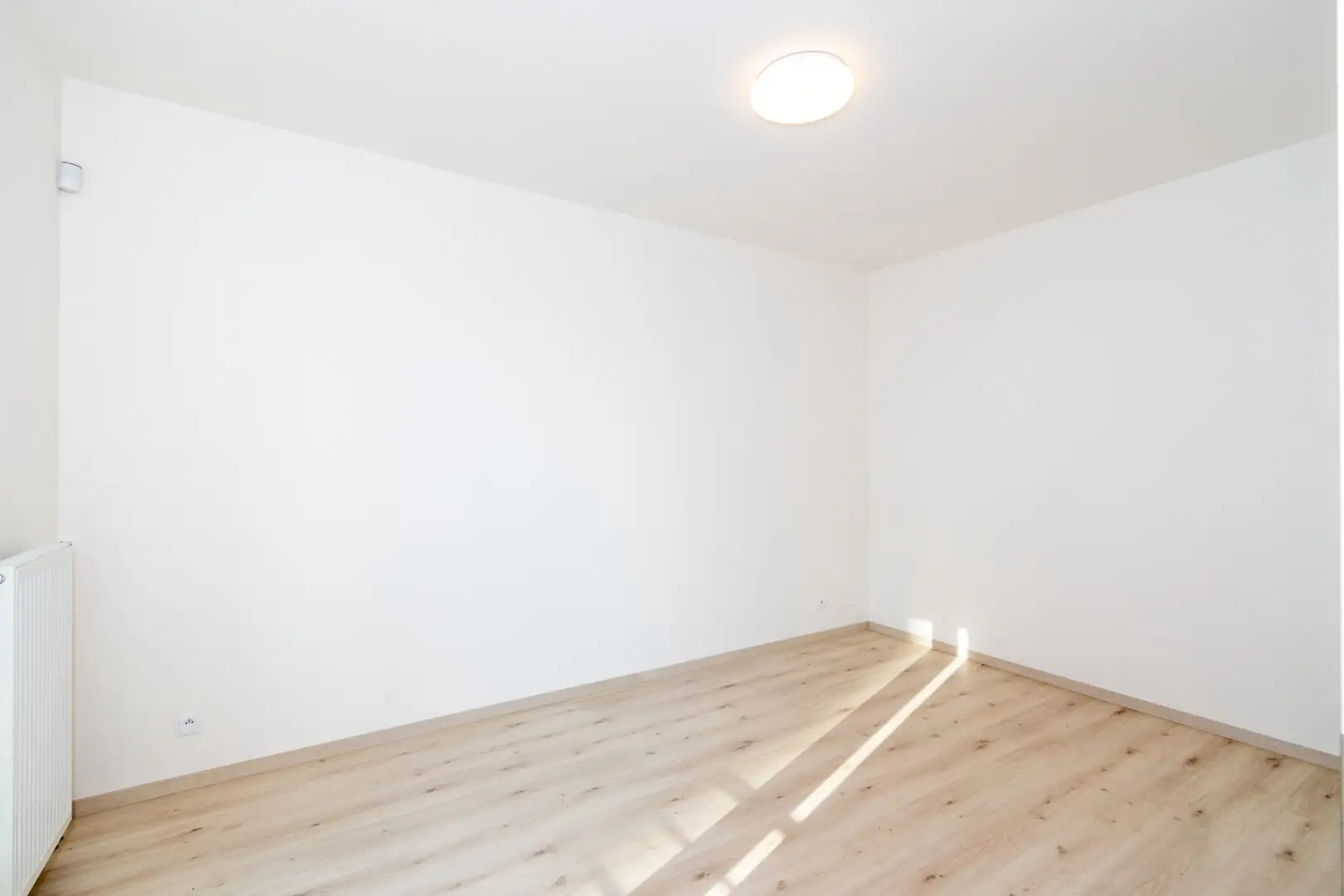 Pronájem bytu 2+kk, 57 m² - Praha