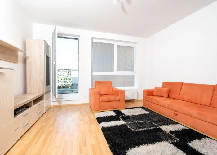 Pronájem bytu 2+kk/T/G o velikosti 52 m² - Praha - Vysočany
