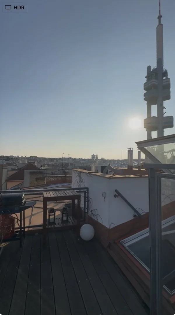 Pronájem krásného bytu s terasou a výhledem na Žižkovskou věž - 3+kk, 95 m² - Praha - Žižkov