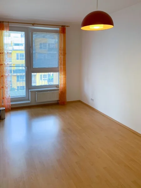 Pronájem bytu 2+kk/B/G o výměře 50m²  v lokalitě Praha - Vysočany