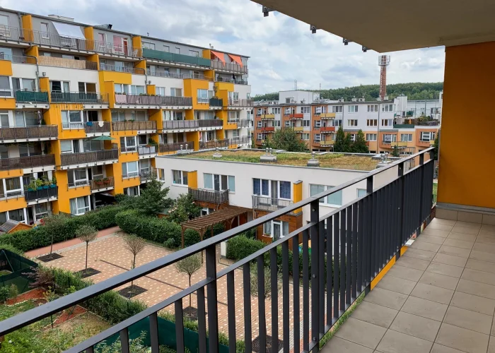 Pronájem bytu 2+kk/B/G o výměře 50m²  v lokalitě Praha - Vysočany