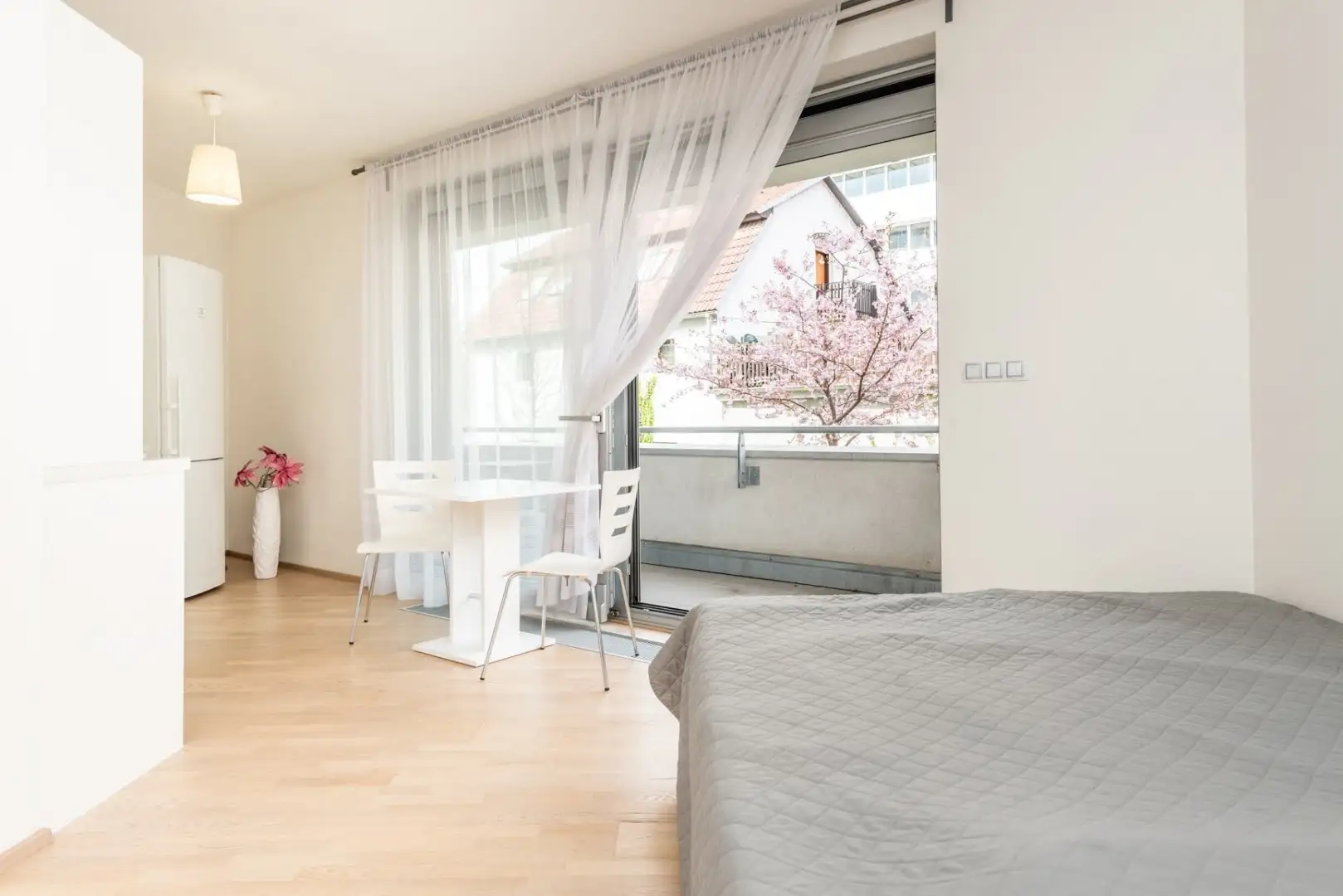 Pronájem bytu 1+kk, 43m2, ulice Vojenova 2481/9, Praha - Libeň