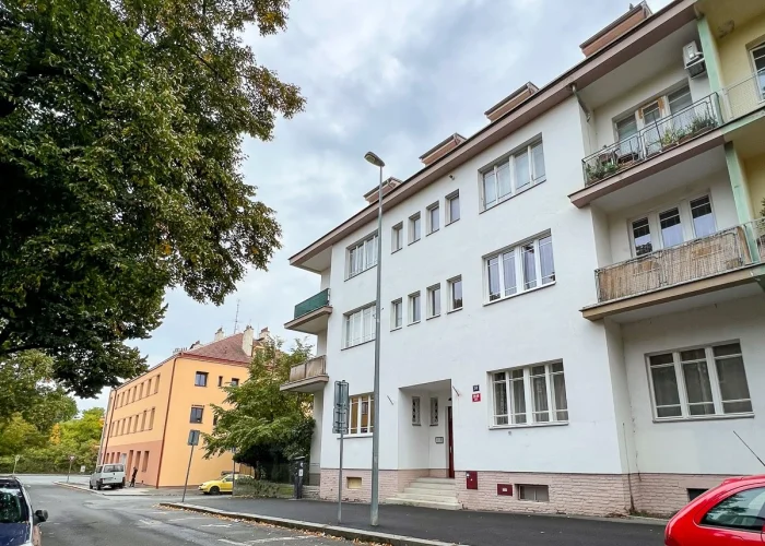 Pronájem bytu 2+kk, ulice U Kněžské louky