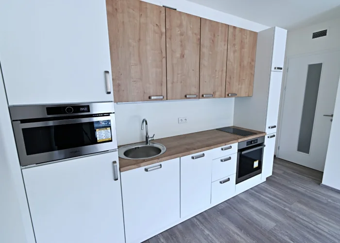 Pronájem bytu 3+kk/L/G o výměře 53m² v lokalitě Praha - Košíře