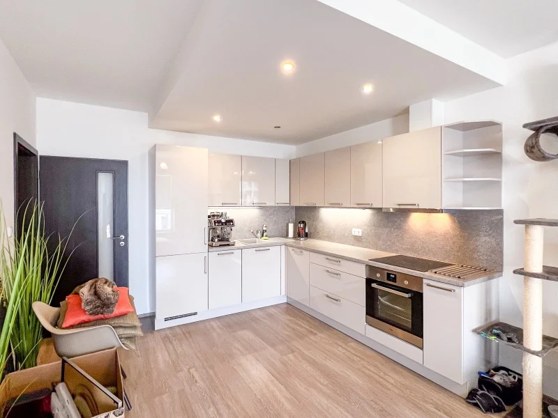 Pronájem bytu 2+kk, 57 m² - Praha - Vysočany