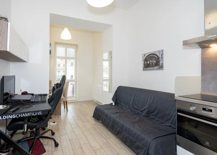 Pronájem bytu 2+kk,  37m² - Praha - Nusle