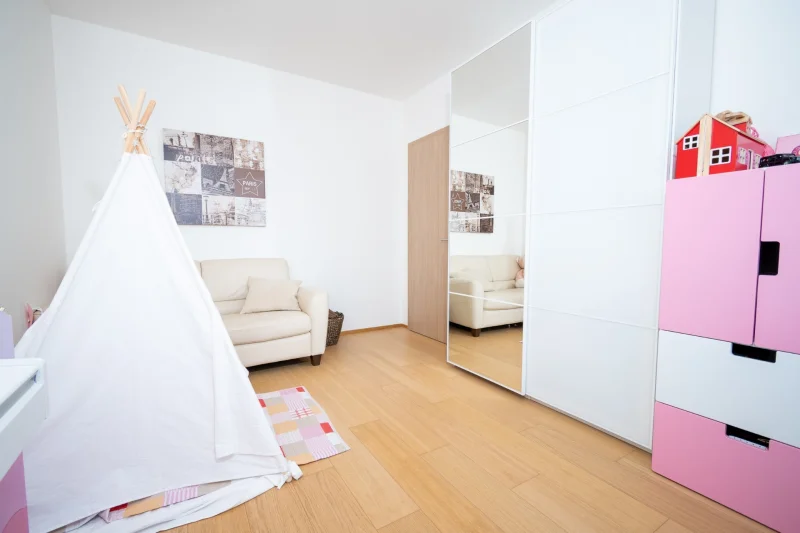 Pronájem bytu 4+kk/G/Z o výměře 120 m²  Praha - Košíře