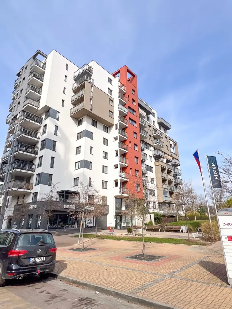 Pronájem bytu 2+kk, 57 m² - Praha - Vysočany