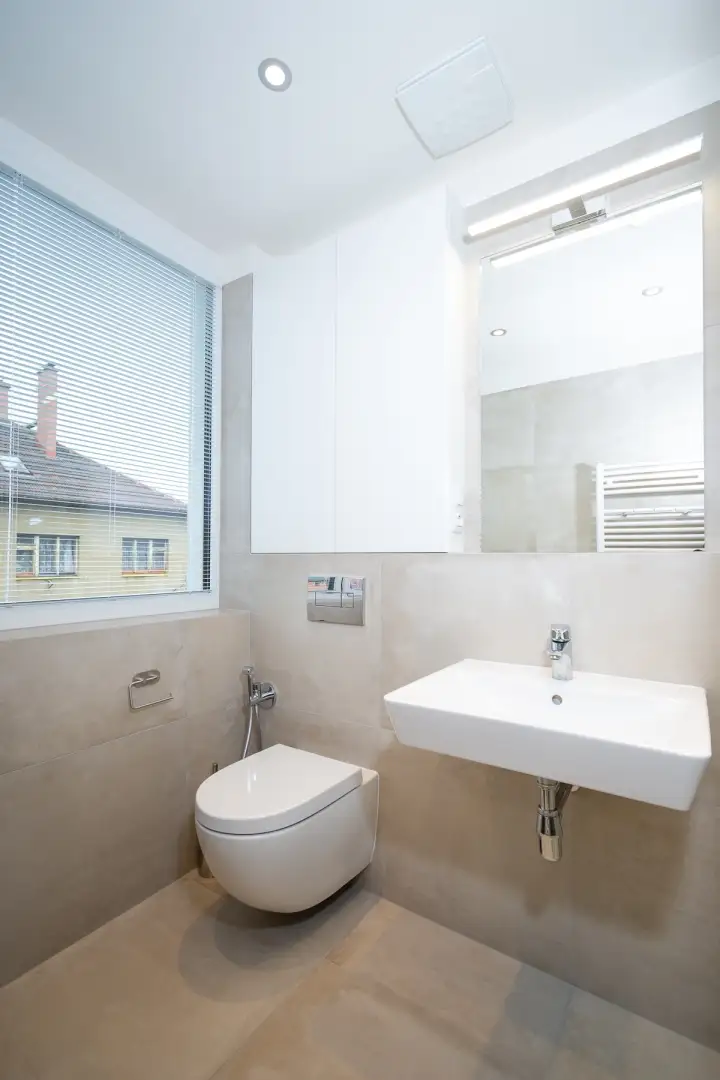 Pronájem bytu 2+kk, ulice Třešňová 1166/19, Praha - Hloubětín