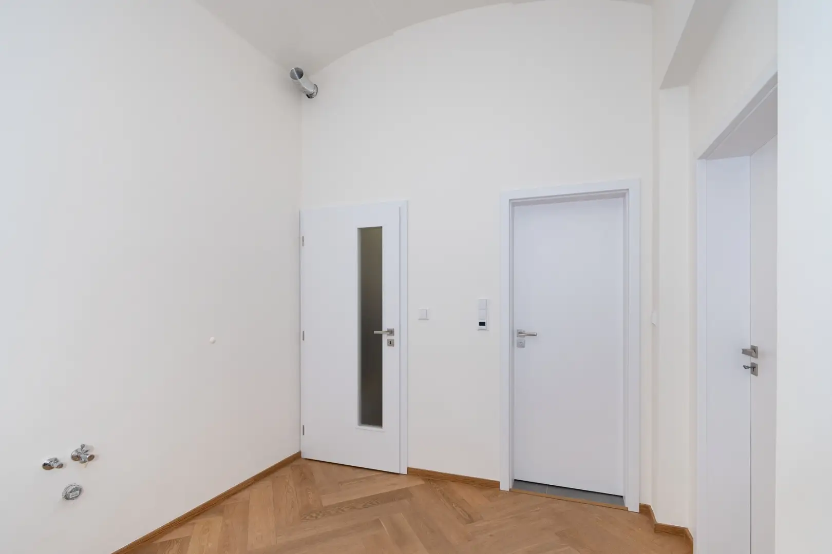 Pronájem bytu 1+1, 35 m² - Praha - Smíchov