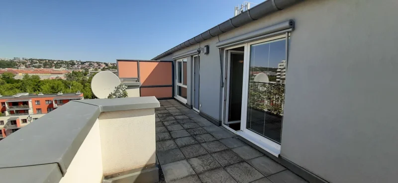 Pronájem bytu 2+kk/T/G o velikosti 52 m² - Praha - Vysočany