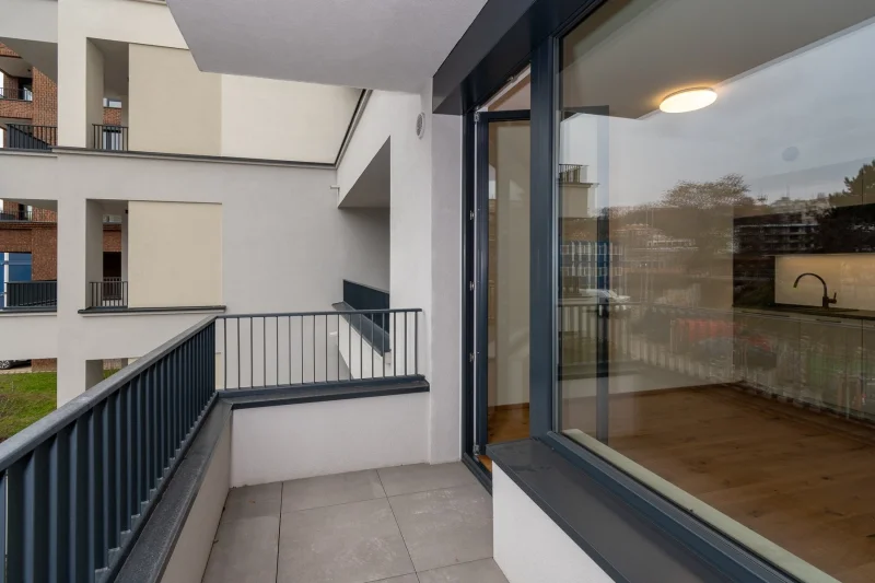 Pronájem bytu 2+kk, 40 m² - Praha - Nusle