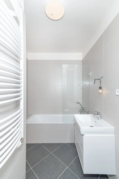 Pronájem bytu 2+kk, 56 m² - Praha - Prosek