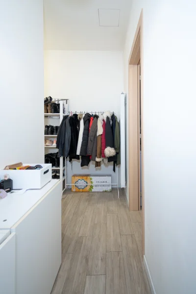 Pronájem bytu 1+kk, ulice Mečislavova, Praha - Nusle