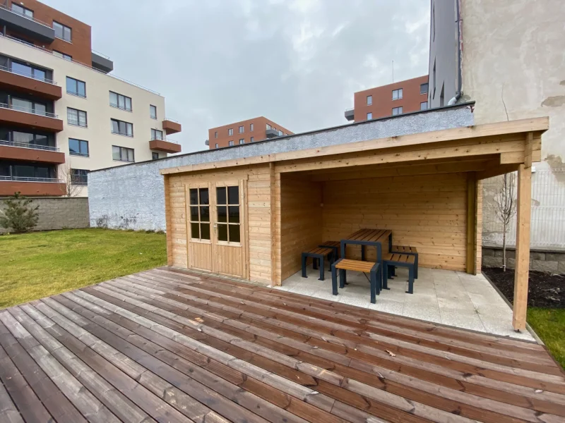 Pronájem bytu 1+kk, 33m2 s balkonem Praha Holešovice