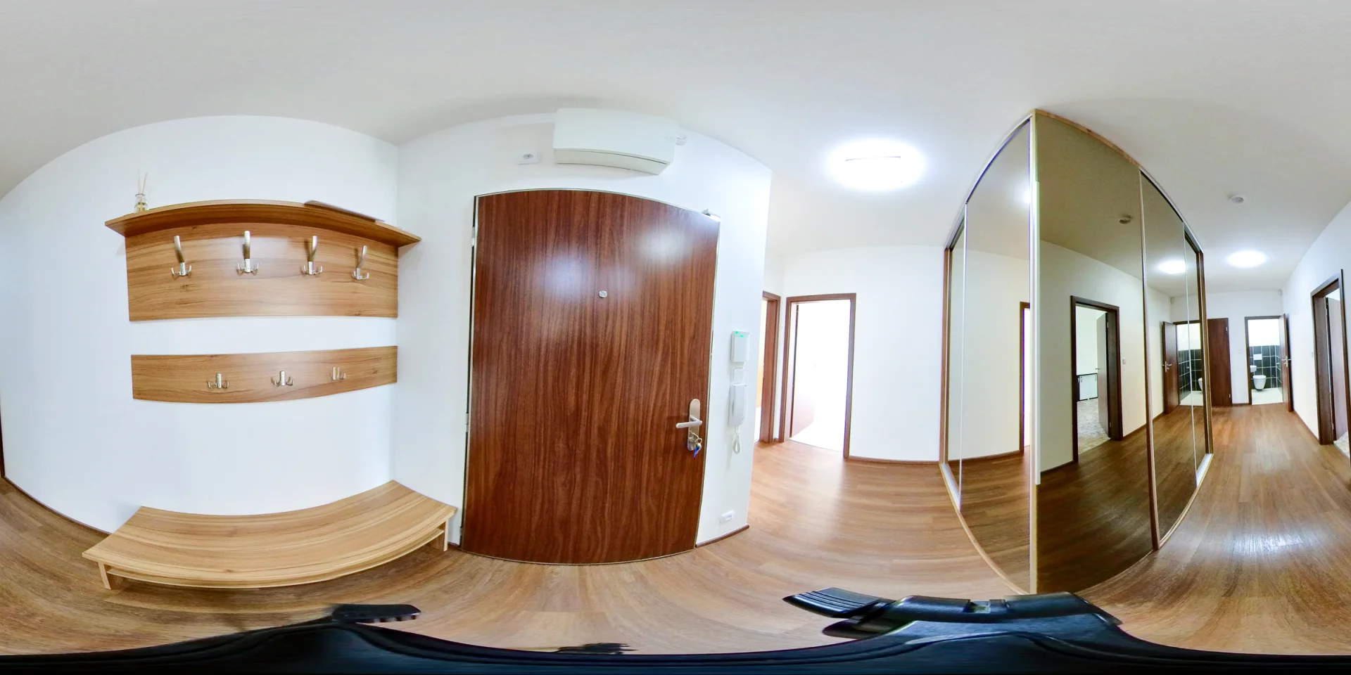 Pronájem bytu 4+kk s terasou, ulice Zakšínská 609/13, Praha - Střížkov