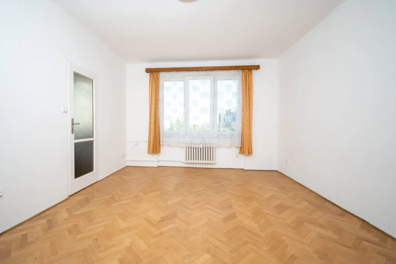 Pronájem bytu 2+1, 56m2, Praha - Vršovice
