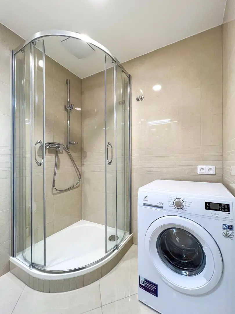Pronájem byty 1+kk, 35 m² - Praha - Záběhlice