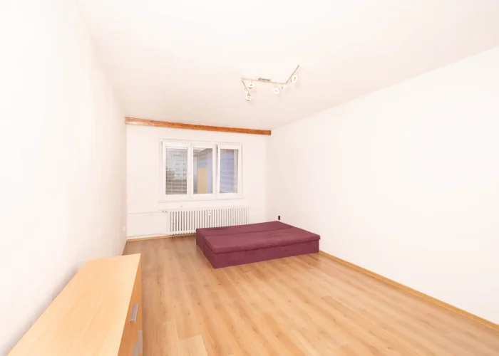 Pronájem bytu 2+1, 54 m² - Praha - Strašnice