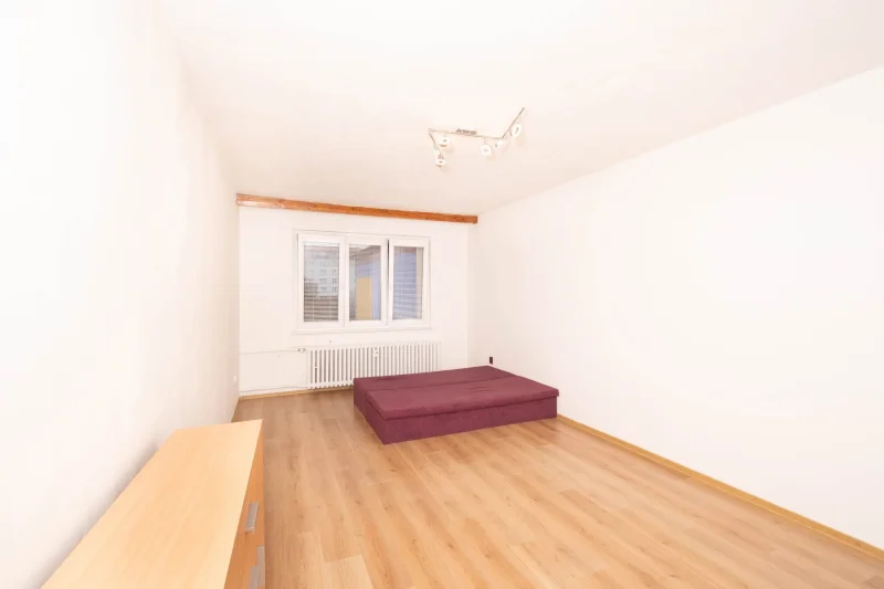 Pronájem bytu 2+1, 54 m² - Praha - Strašnice