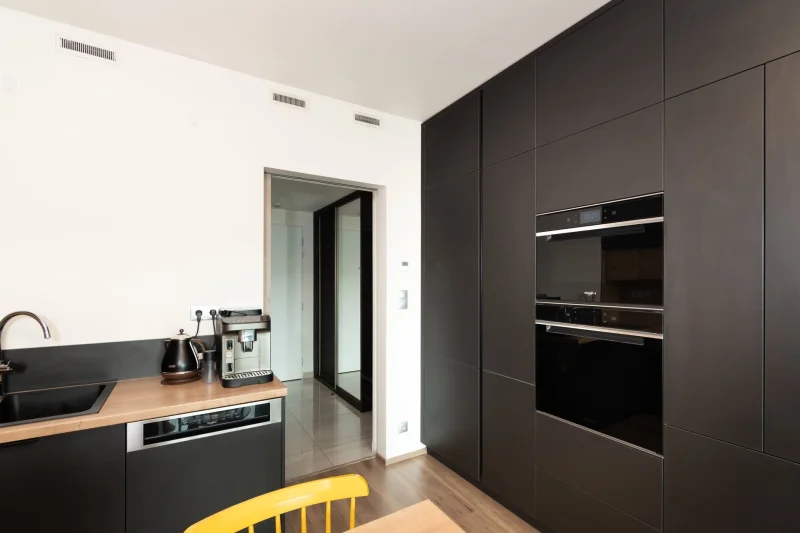 Pronájem bytu 2+kk 55 m², Praha - Libeň