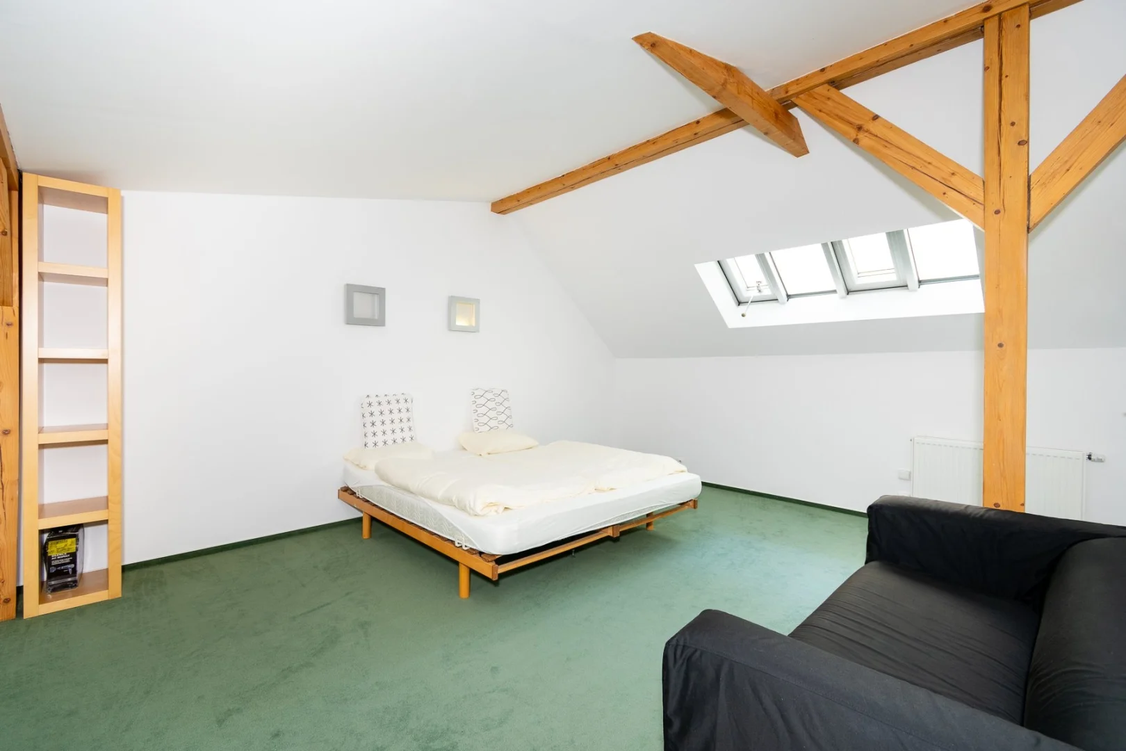 Pronájem mezonetového bytu 2+kk, 103m², Pod Vilami, Praha Nusle
