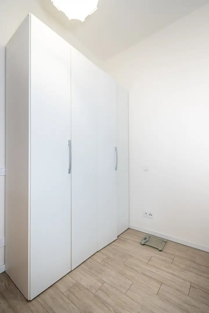 Pronájem bytu 2+kk,  37m² - Praha - Nusle