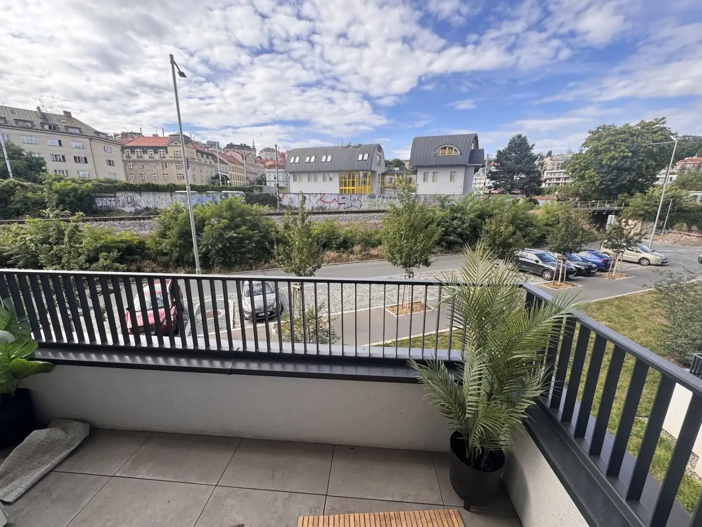 Pronájem bytu 2+kk/B, 45 m², nezařízený, Praha 4 - Nusle