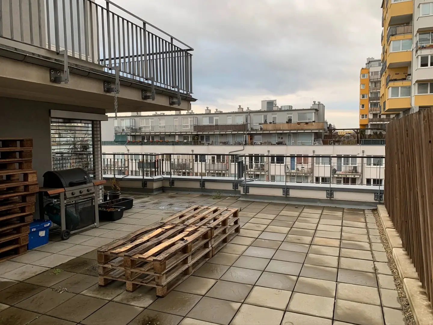 Pronájem Bytu 2+kk, 56m², terasa, Nová Harfa