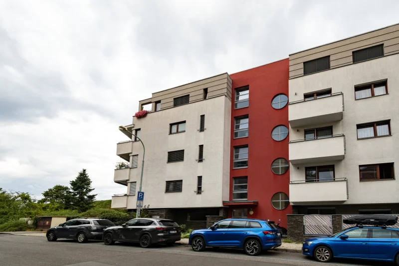 Pronájem bytu 1+kk, 34 m² - Praha - Smíchov
