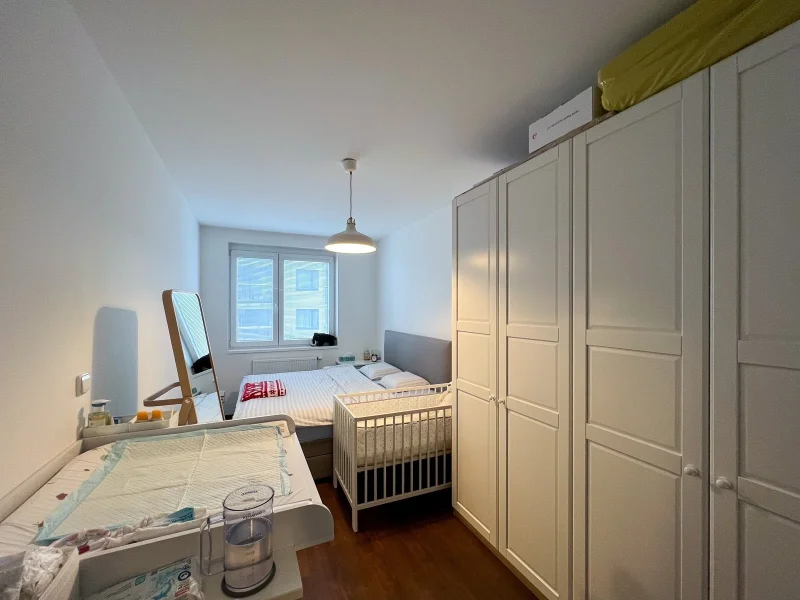 Nabízíme k pronájmu byt 2+kk, ulice Makedonská 618/9, Praha - Střížkov