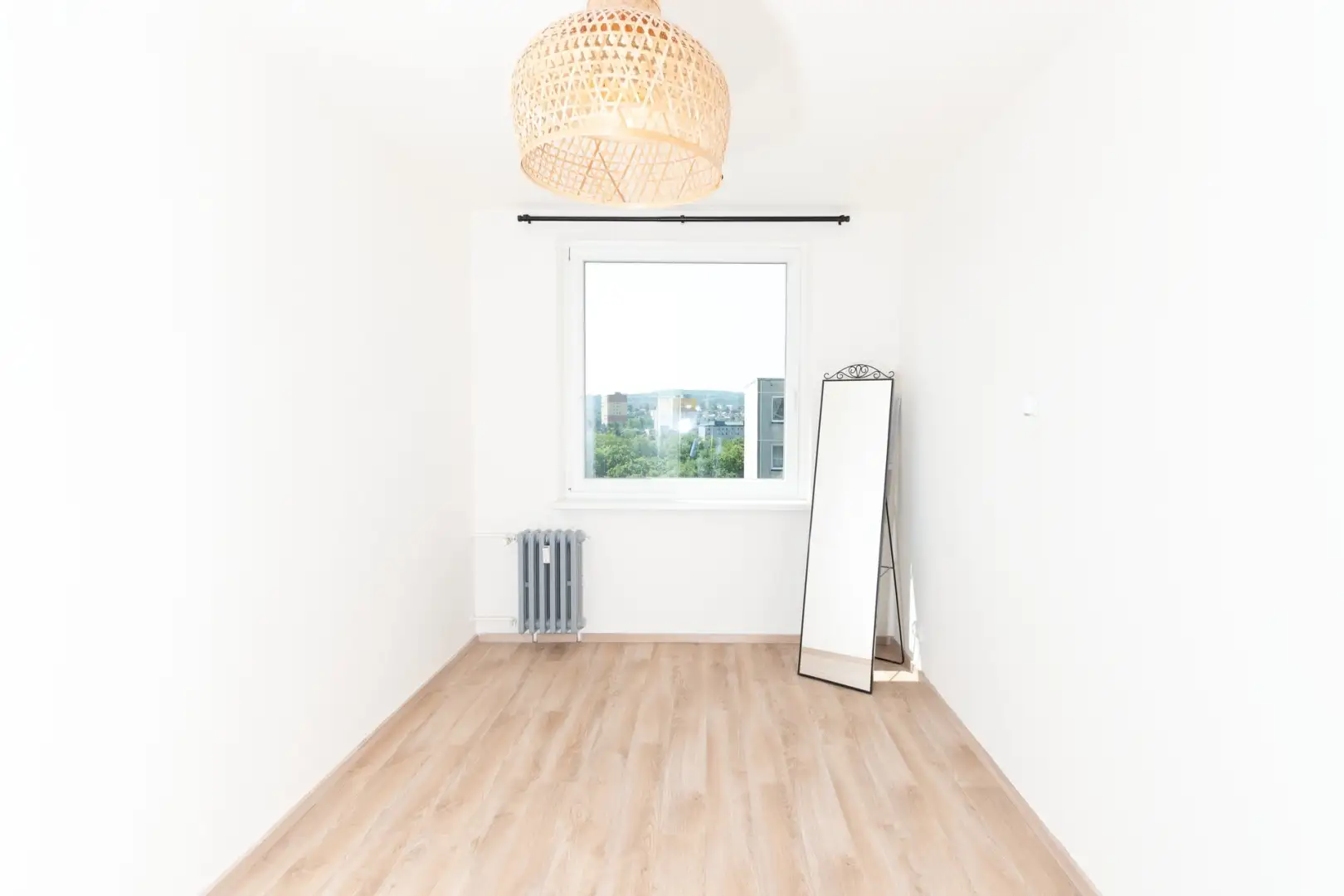 Pronájem bytu 2+kk, 41 m² - Praha - Modřany