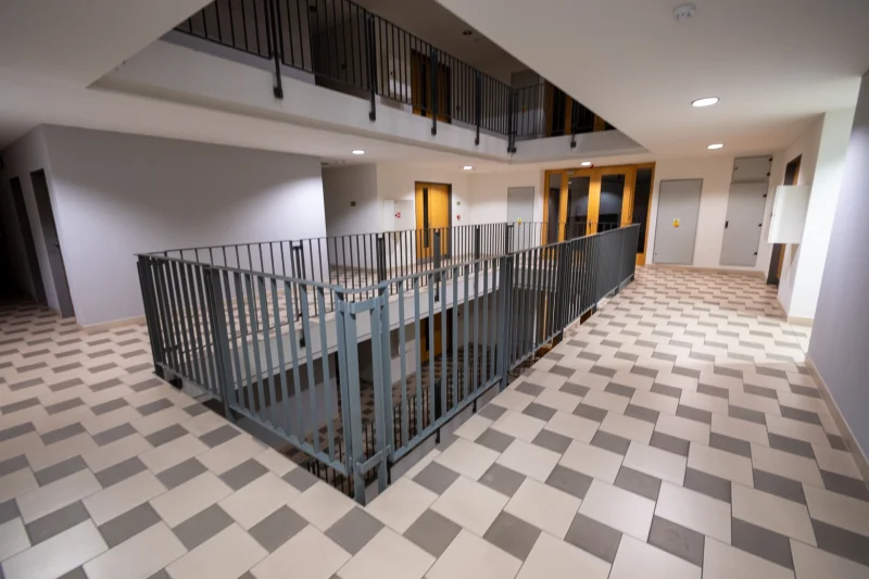 Pronájem bytu 2+kk  o výměře 55 m²  - Praha - Holešovice