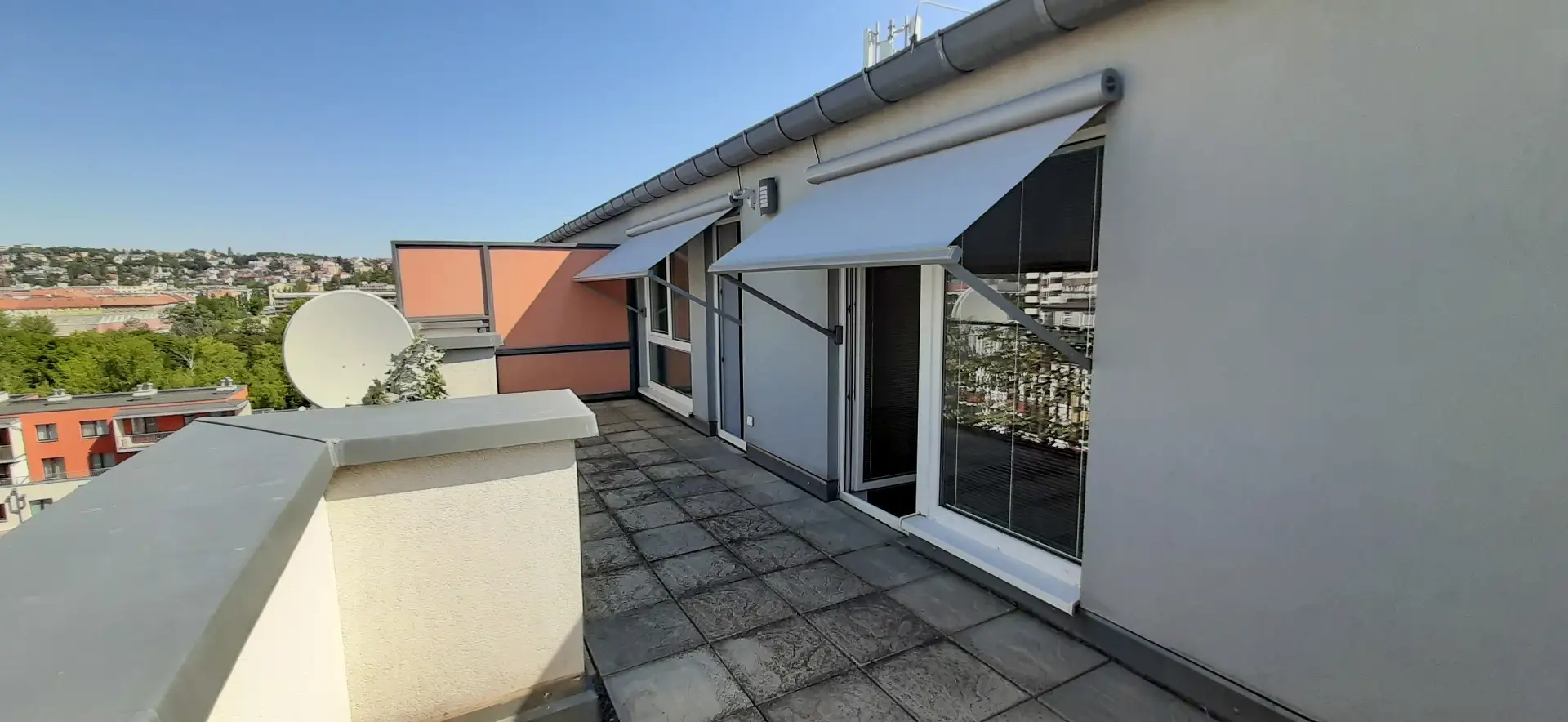 Pronájem bytu 2+kk/T/G o velikosti 52 m² - Praha - Vysočany