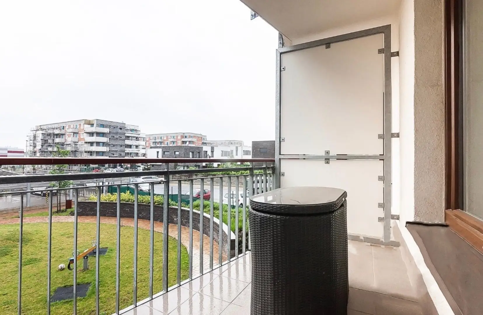 Pronájem bytu 2+kk  51m² - Praha - Dolní Měcholupy
