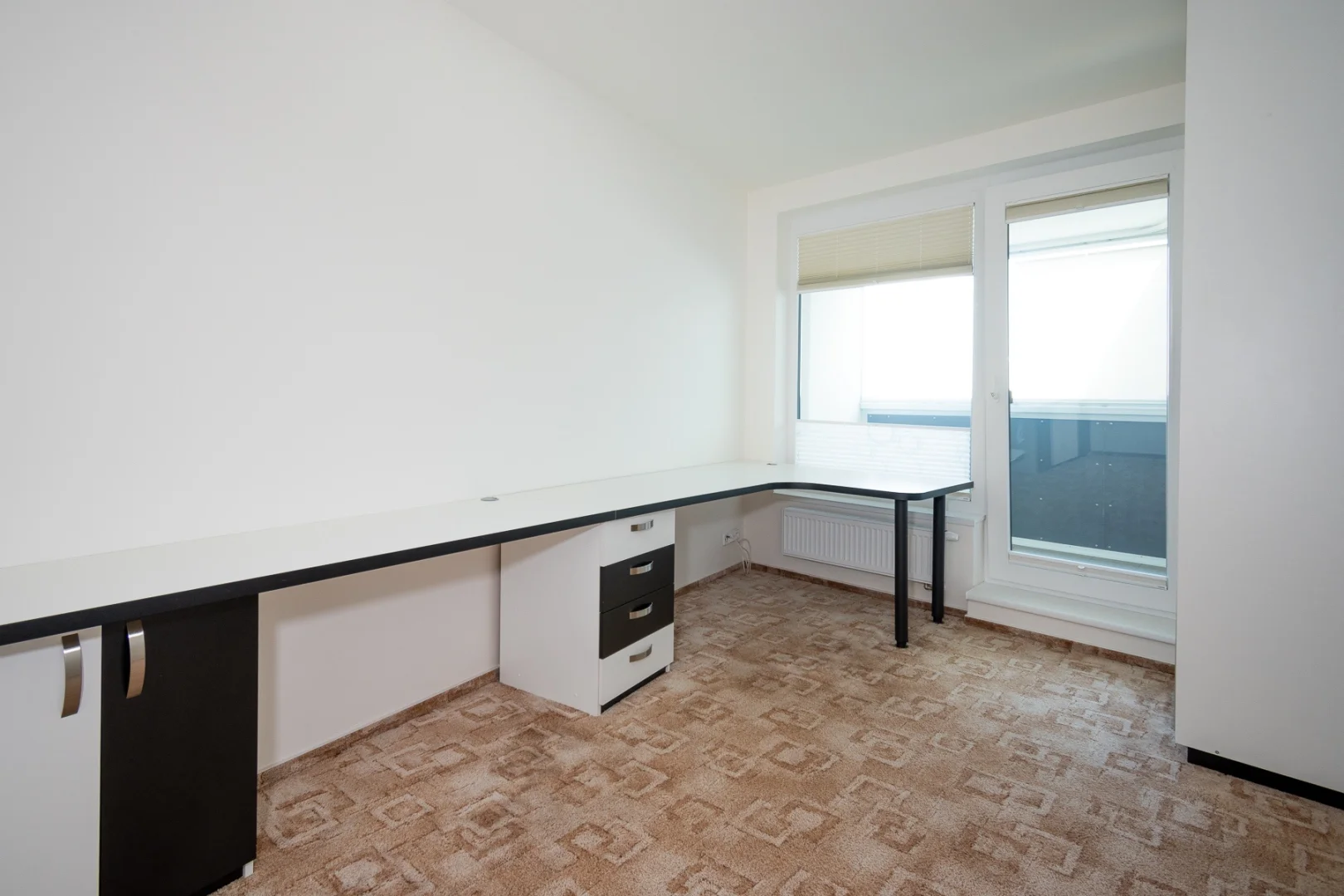 Pronájem bytu 4+kk s terasou, ulice Zakšínská 609/13, Praha - Střížkov