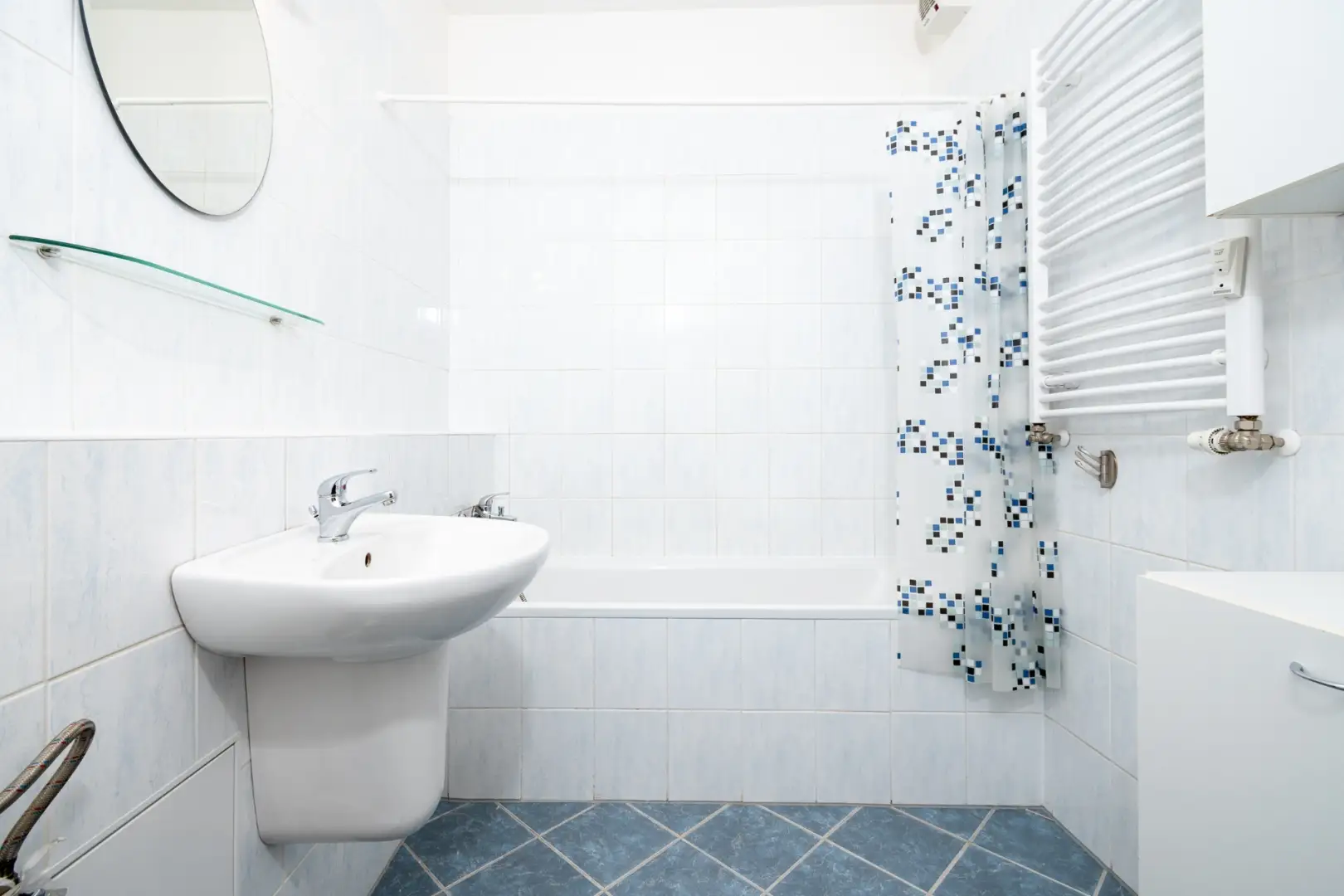 Pronájem bytu 2+kk/T/G o velikosti 52 m² - Praha - Vysočany