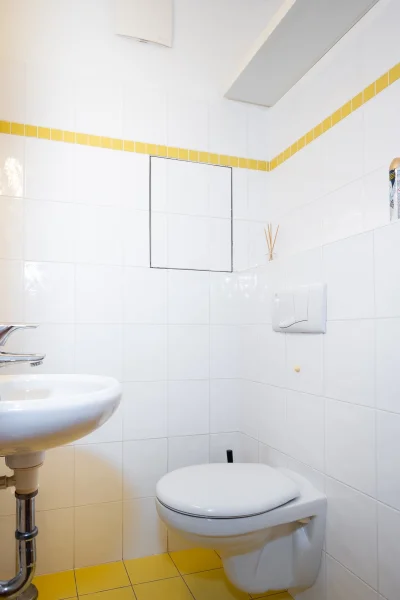 Pronájem bytu 1+kk, 47m2, s balkónem a garáží