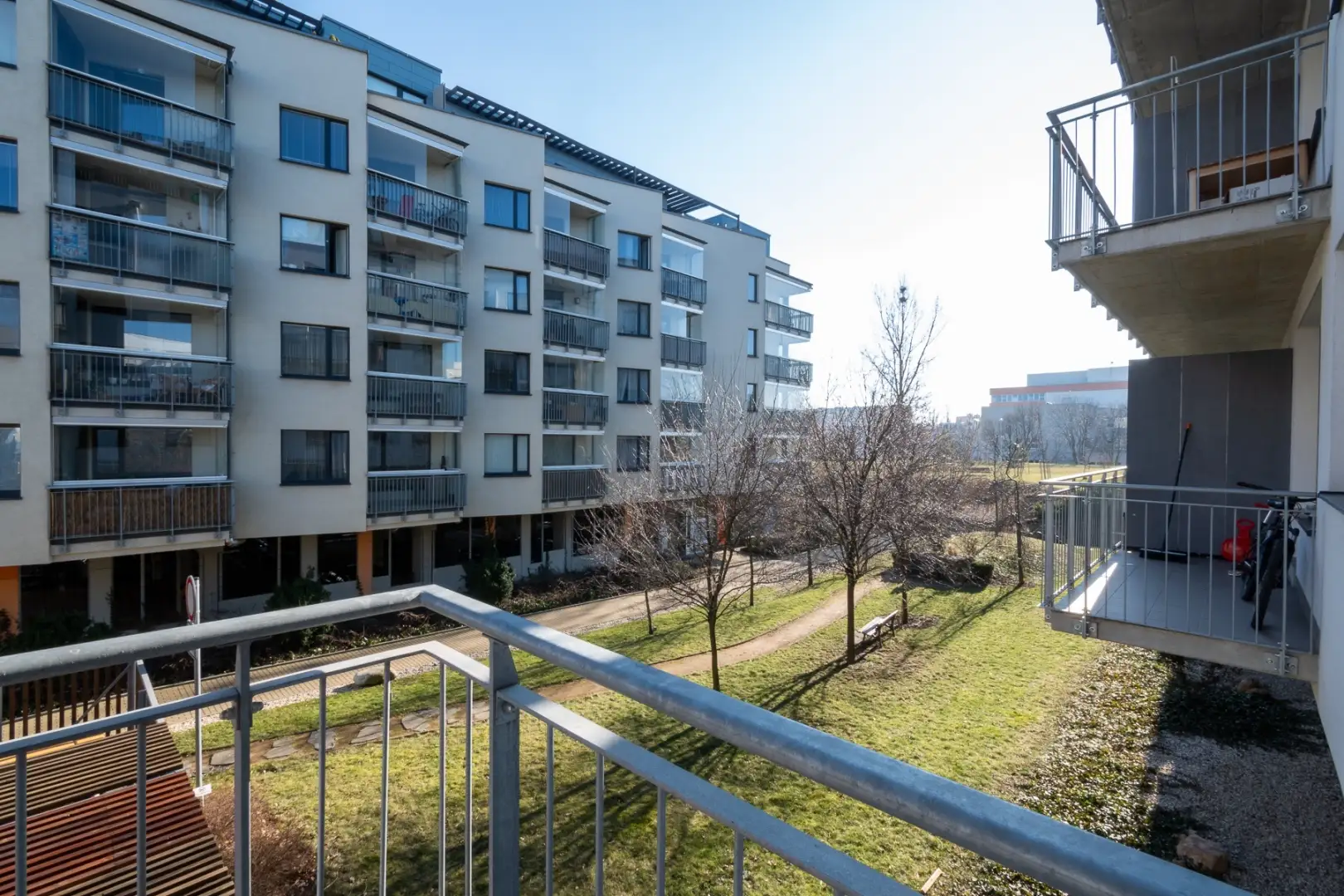 Pronájem bytu 2+kk/B/G o výměře 55m² - Praha - Střížkov