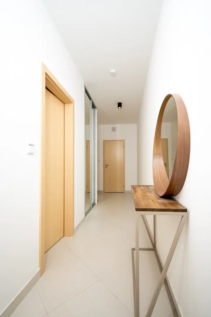 Pronájem bytu 2+kk/T/G o výměře 56m² - Praha - Střížkov