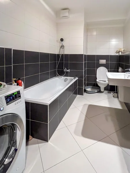 Pronájem bytu 2+kk, 57 m² - Praha - Vysočany