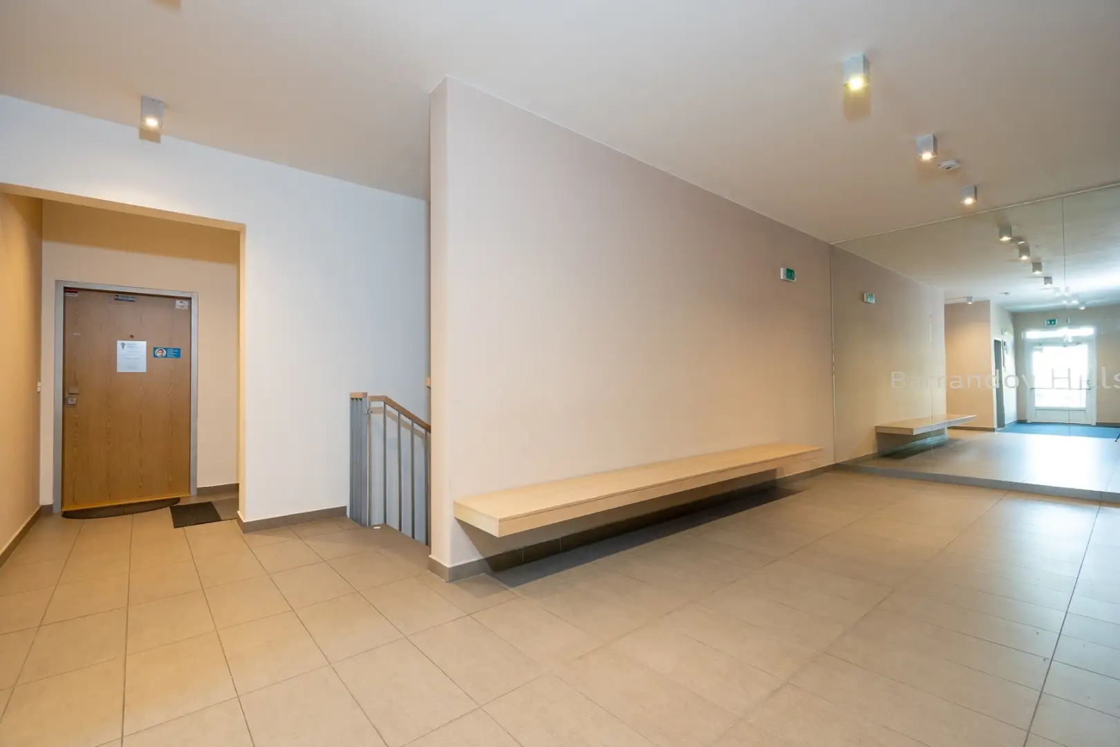 Pronájem bytu 1+kk 32m² - Praha - Hlubočepy