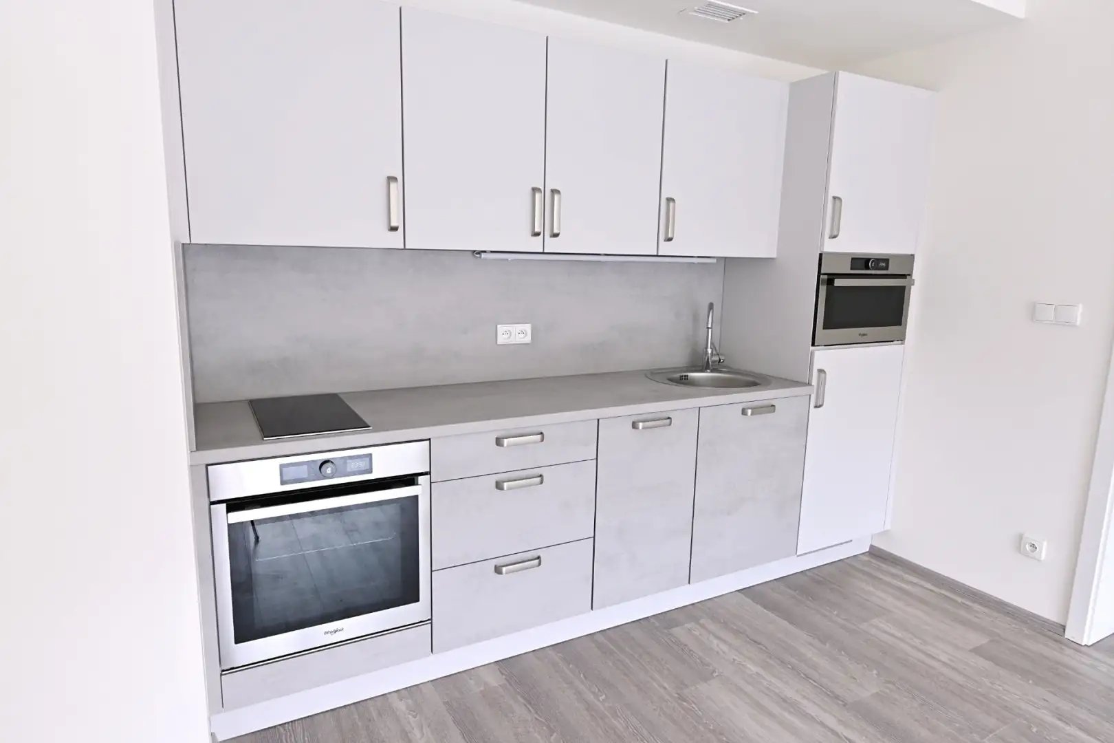 Pronájem bytu 3+kk/L/G o výměře 60 m² v lokalitě Praha - Košíře