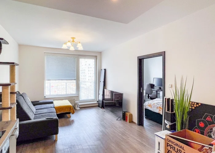 Pronájem bytu 2+kk, 57 m² - Praha - Vysočany