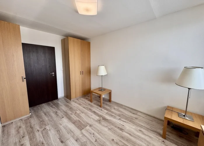 Pronájem bytu 2+kk, 42 m2, panel, částečně zařízený, Praha 4 - Chodov